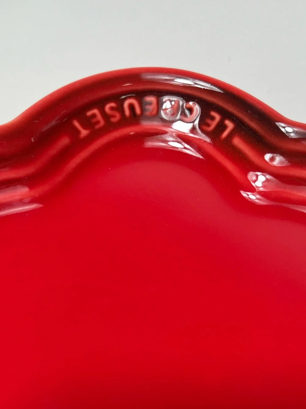 Le Creuset description add